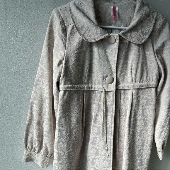 3/$20 Lace Jacket - Picture 5 of 5